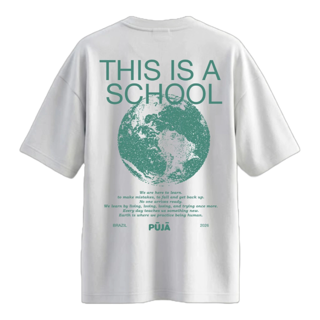 CAMISETA THIS IS A SCHOOL OVERSIZED - Puja